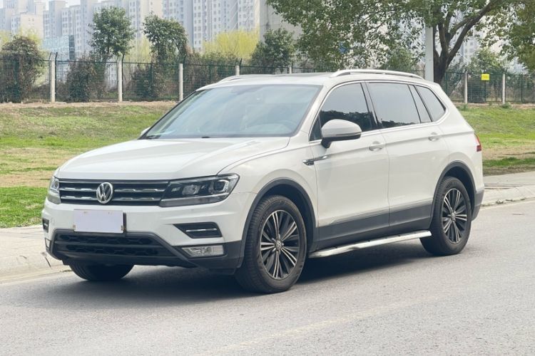 Used Volkswagen Tiguan L 2019 330TSI Automatic Two-Wheel Drive Panoramic Comfort Edition China VI Standard