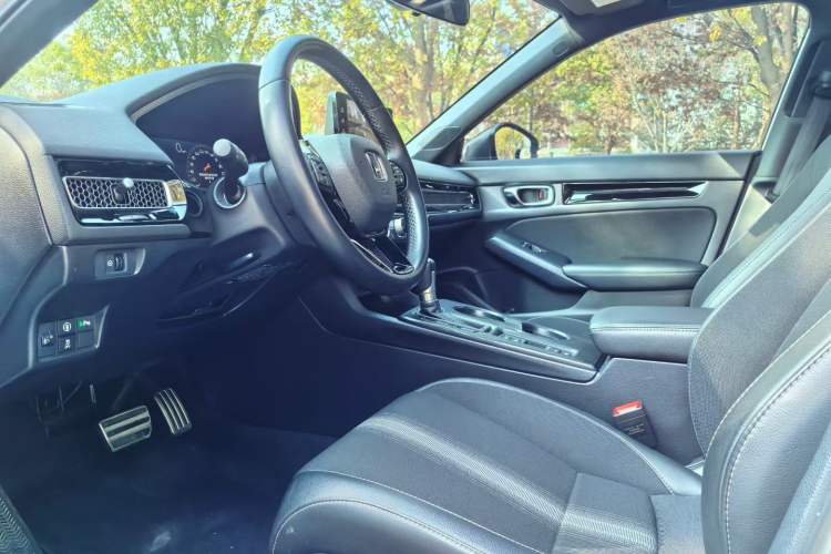 Used Honda Civic 2022 240TURBO CVT Dynamic Edition
