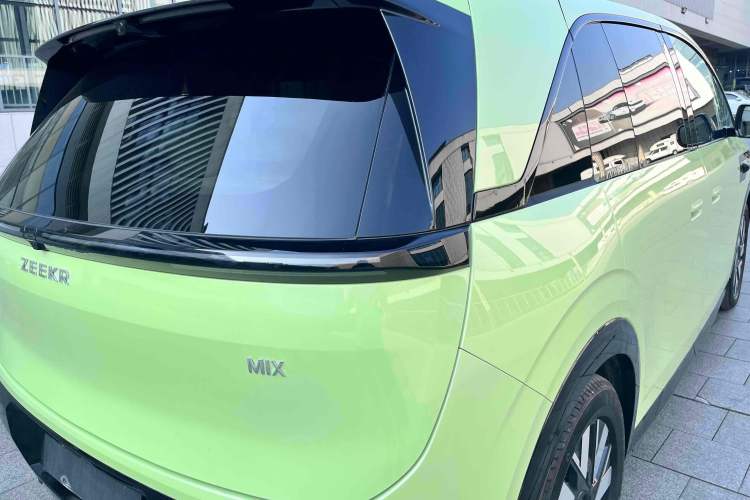 Used Zeekr MIX 2025 Long-Range Intelligent Driving Edition
