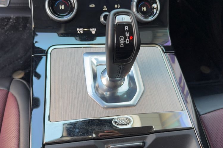 Used Land Rover Range Rover Evoque 2022 Facelifted Aurora L 249 PS R-Dynamic Luxury Edition