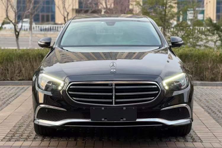Used Mercedes-Benz E-Class New Energy 2023 E 350 e L Plug-in Hybrid Sedan