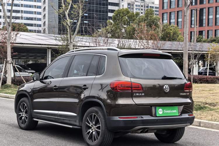 Used Volkswagen Tiguan 2015 1.8TSI Automatic Two-Wheel Drive Luxury Model Exterior 6