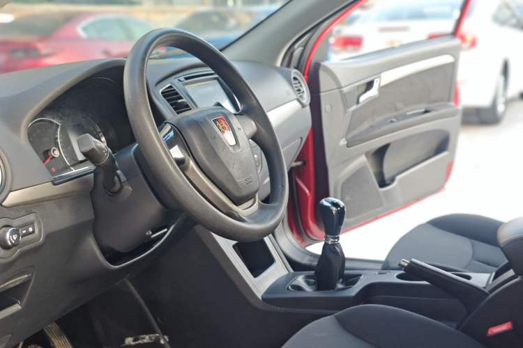 Used Roewe 350 2014 1.5L Manual Xunchi Edition
