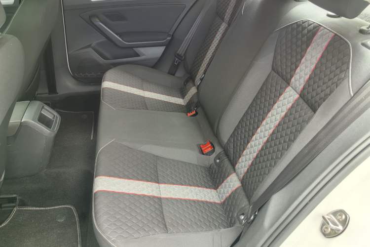 Used Volkswagen Lamando 2019 230TSI DSG Fashion Edition China VI