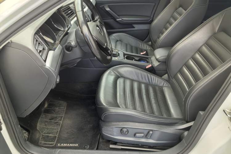 Used Volkswagen Lamando 2015 280TSI DSG Luxury Edition