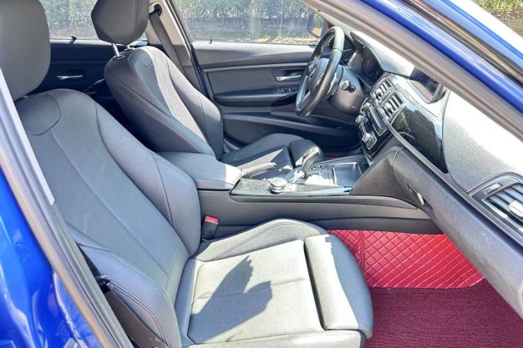 Used BMW 3 Series 2019 320Li M Sport Package Right Front Seat