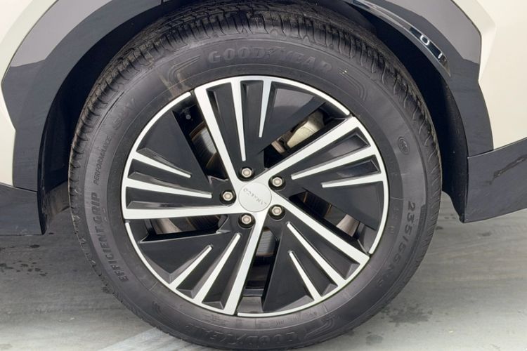 Used Lynk & Co 08 EM-P 2023 120km Long-Range Halo
