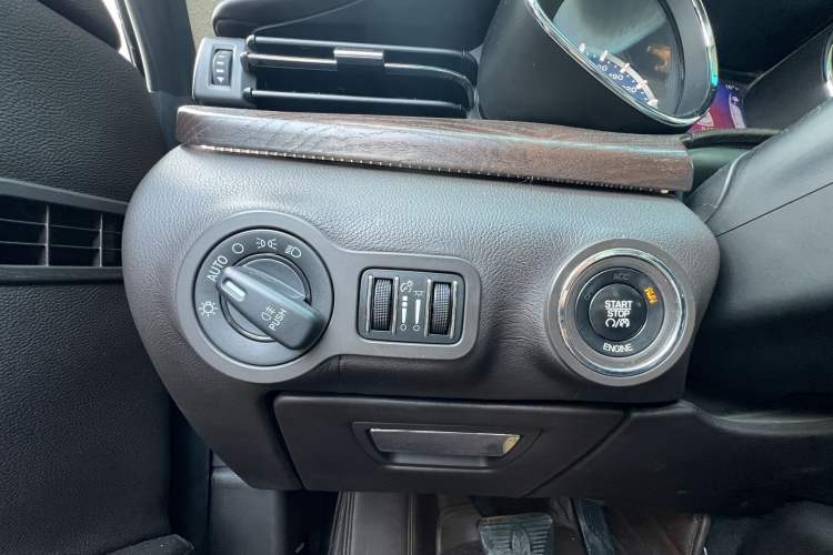 Used Maserati President 2013 3.0T Standard Model
