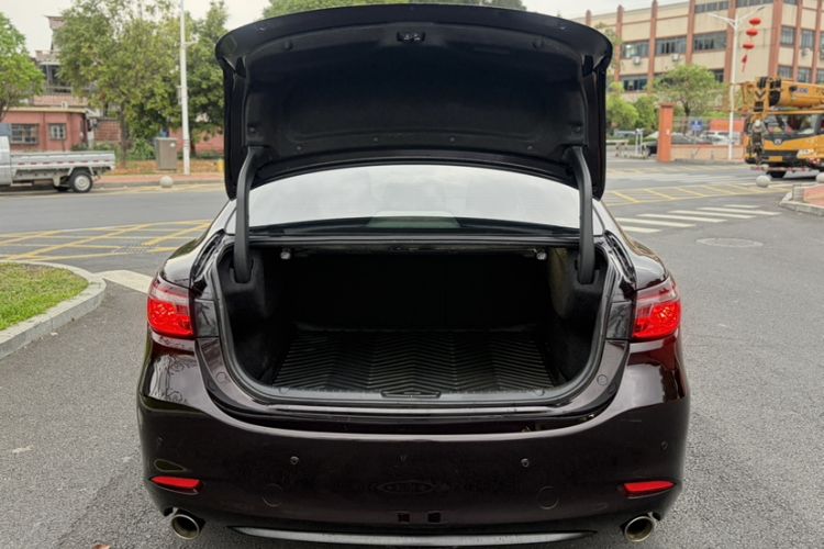 Used Mazda Atenza 2020 2.5L Sky Blue Prestige Edition Trunk