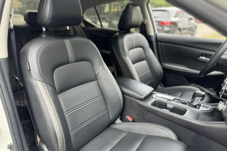 Used Nissan Sylphy 2022 1.6L XL CVT Enjoyment Edition Interior 5