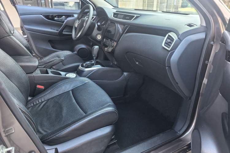 Used Nissan Qashqai 2016 2.0L CVT Elite Edition