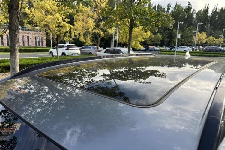 Used Chevrolet Orlando 2020 Light Hybrid Redline 530T Automatic Enjoyment Edition (5+2 Models)