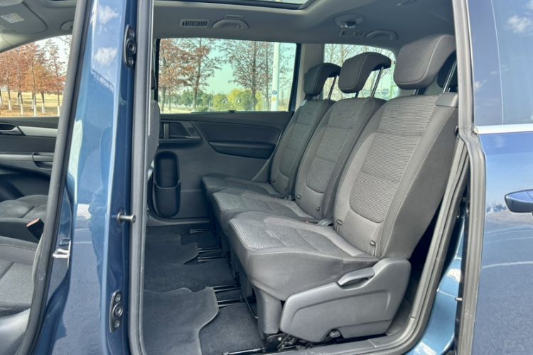 Used Volkswagen Sharan 2016 380TSI Comfort Edition 7-Seater
