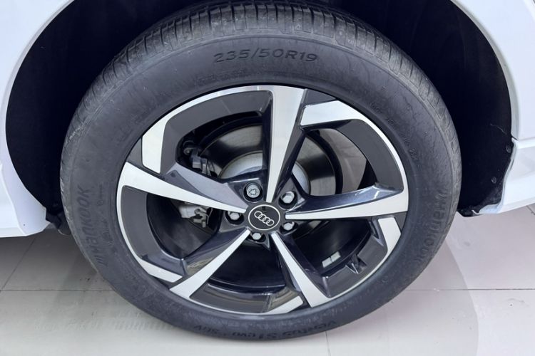 Used Audi Q3 2024 35 TFSI Fashion Dynamic Edition
