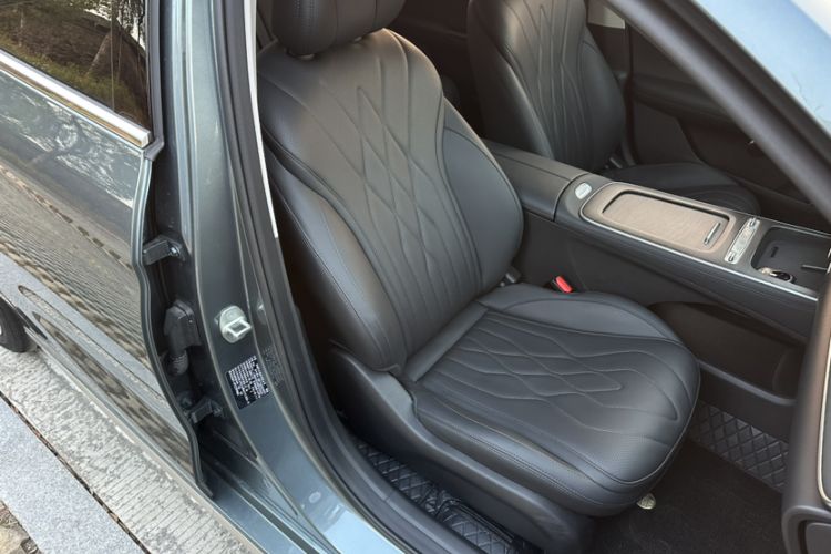 Used Chery Fengyun A8L 2025 1.5 TGDI 145 km Luxury Version