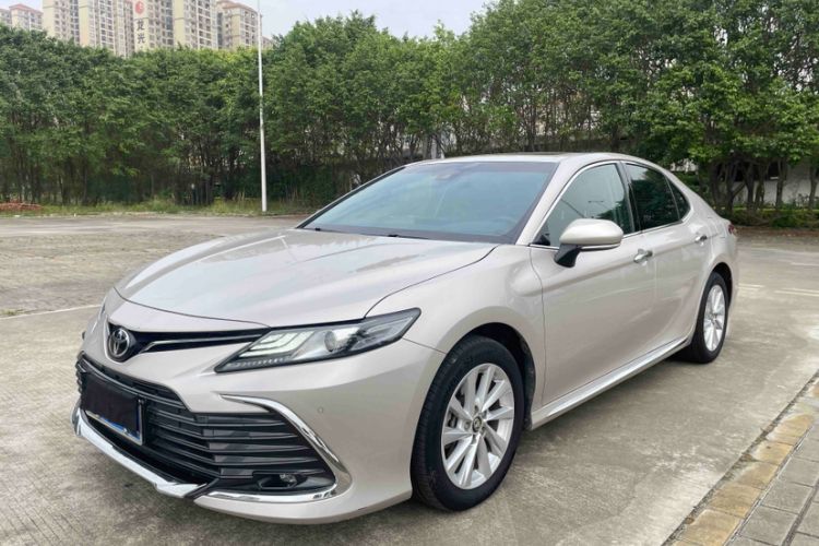 Used Toyota Camry 2023 2.0G Luxury Edition