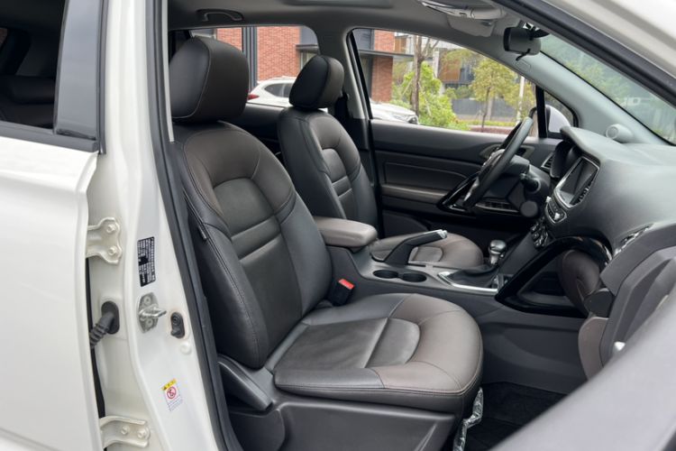 Used GAC Trumpchi GS4 2015 200T G-DCT Luxury Edition Right Front Seat