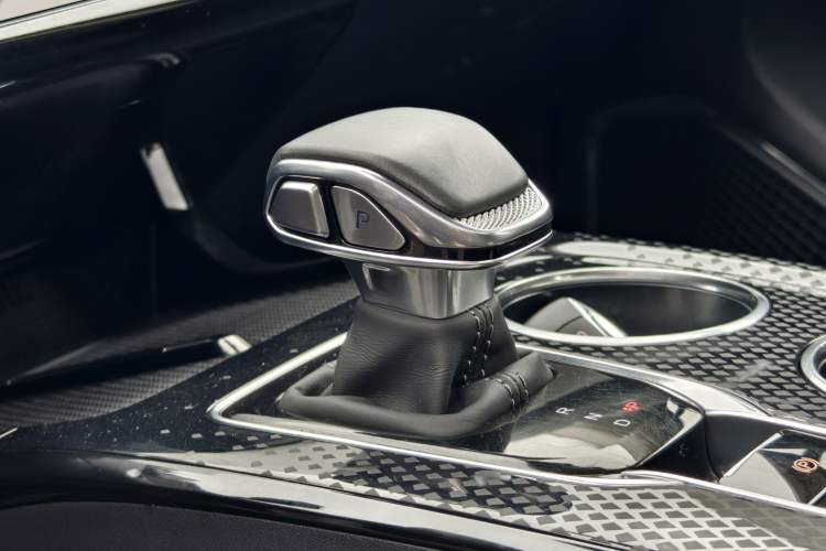 Used Hongqi HS3 PHEV 2024 PHEV 115km Jingwei Edition