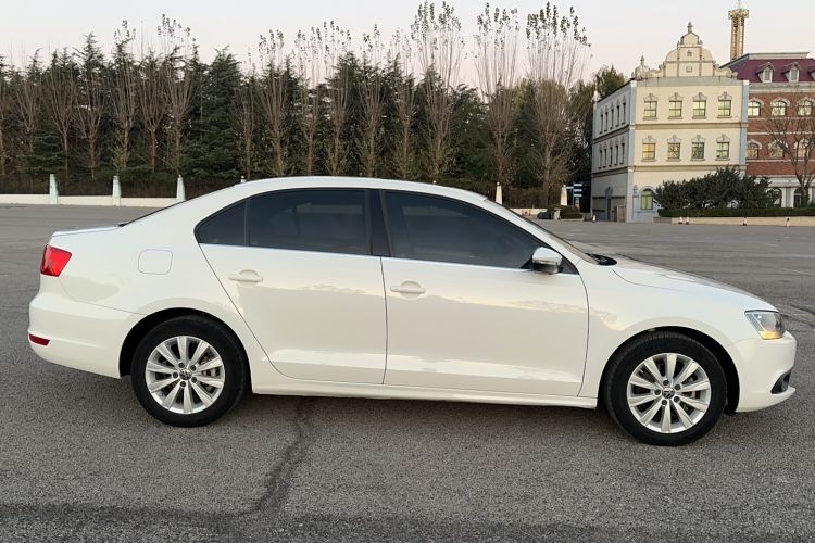 Used Volkswagen Sagitar 2014 1.4TSI Manual Luxury Model
