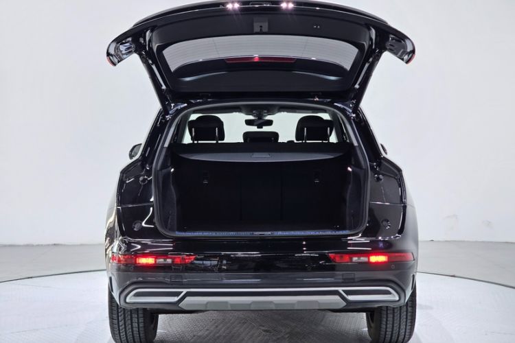 Used Audi Q5L 2022 40T Luxury Elegant Model
