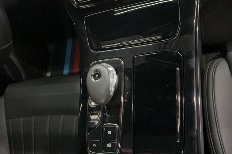 Used GAC Trumpchi M8 2023 Zongshi Series 400T Ultimate Edition Gear Lever