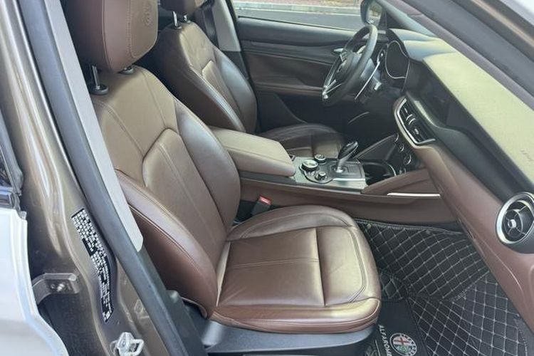 Used Alfa Romeo Stelvio 2017 2.0T 280HP Luxury Edition