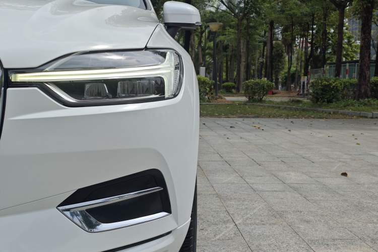 Used Volvo XC60 2020 T5 4x4 Smart Luxury Edition Left Front Headlight