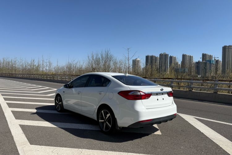 Used Kia K3 2017 1.6L Automatic 15th Anniversary Special Edition GLS Exterior 4