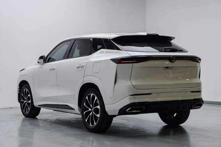 Used CHANGAN UNI-Z New Energy 2024 Blue Whale Smart Electric iDD 125km Excellence Model Exterior 7