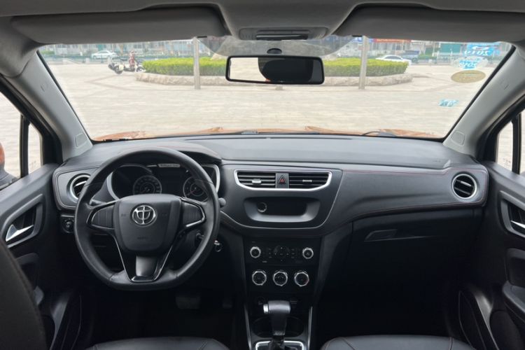 Used Brilliance V3 2016 1.5L Automatic Comfort Model Interior 2