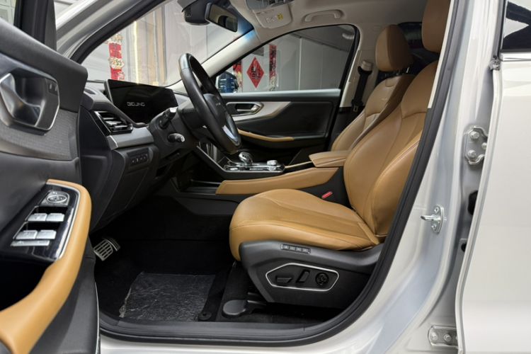 Used BAIC Beijing X7 2020 1.5TD DCT Leading Edition Interior 6