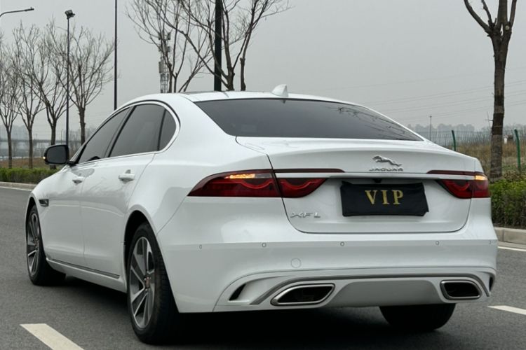 Used Jaguar XFL 2023 XFL 2.0T P200 Two-Wheel-Drive Elite Luxury Edition Exterior 3