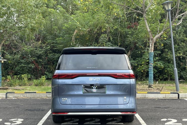 Used BYD Xia 2025 DM-i 1.5T 180km Beyond Edition
