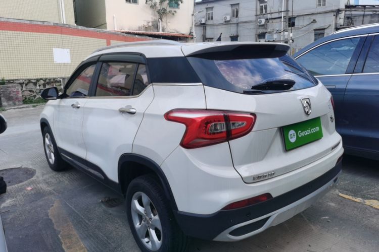 Used Baojun 510 2017 1.5L Automatic Fashion Model