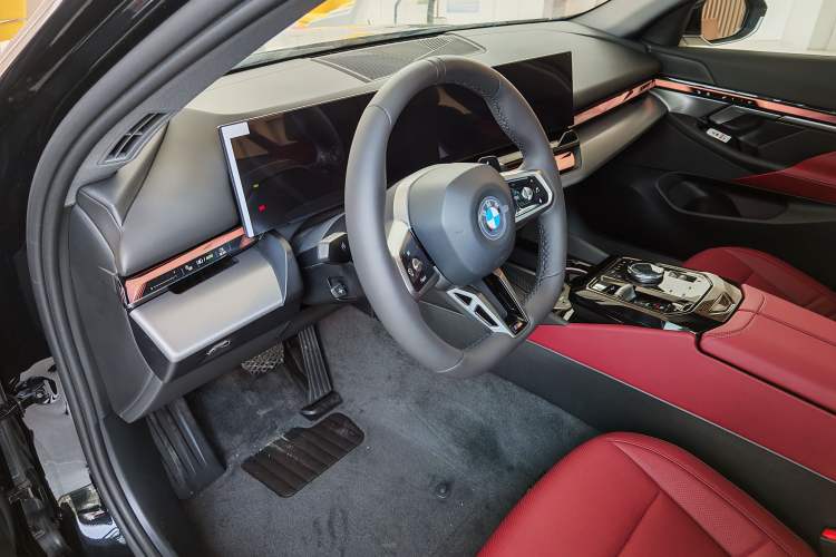 Used BMW 5 Series 2026 Facelift Model 525Li M Sport Package
