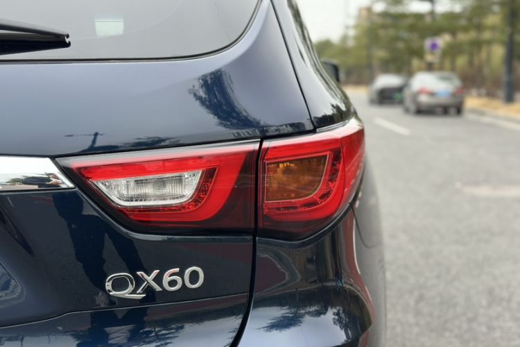 Used Infiniti QX60 2018 2.5 S/C Hybrid Two-Wheel-Drive Excellence Edition China VI Standard