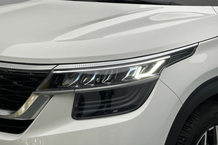 Used Kia KX3 2021 1.5L CVT Trend Edition Left Front Headlight