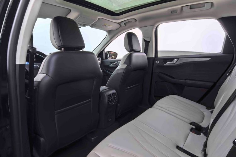 Used Ford Escape 2020 EcoBoost 245 Two-Wheel-Drive Comfort Edition