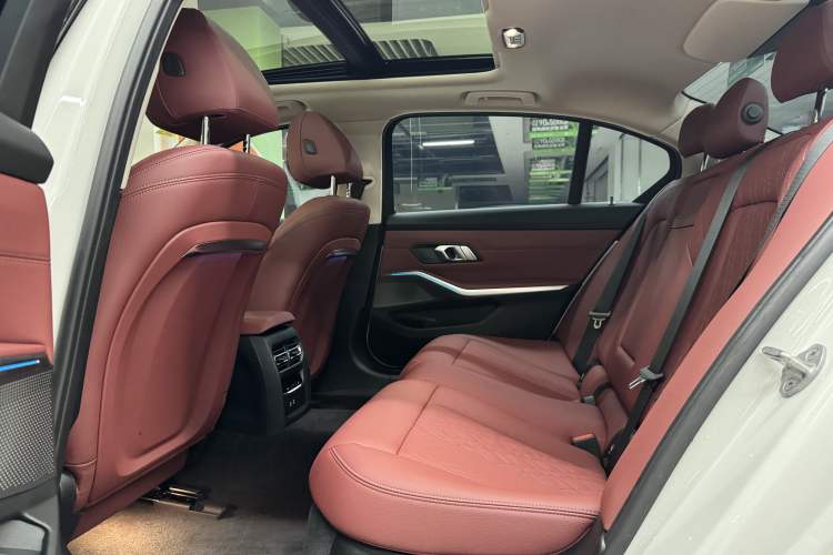 Used BMW i3 2024 eDrive 35 L
