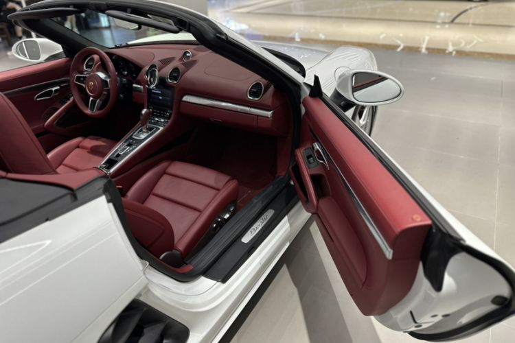 Used Porsche 718 2022 Boxster 2.0T