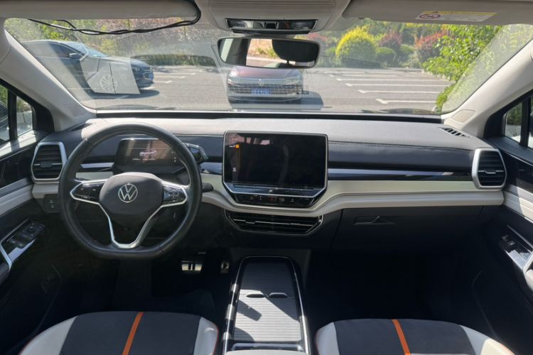 Used Volkswagen ID.6 CROZZ 2021 Revised Version Long-Range PRO Edition