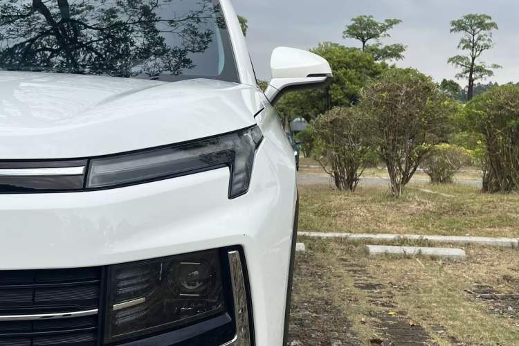 Used SOL X4 2021 1.5T CVT Chief Edition