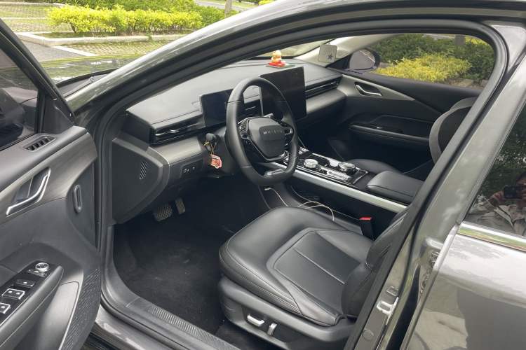 Used Wuling Xingguang 2023 150 Advanced Edition
