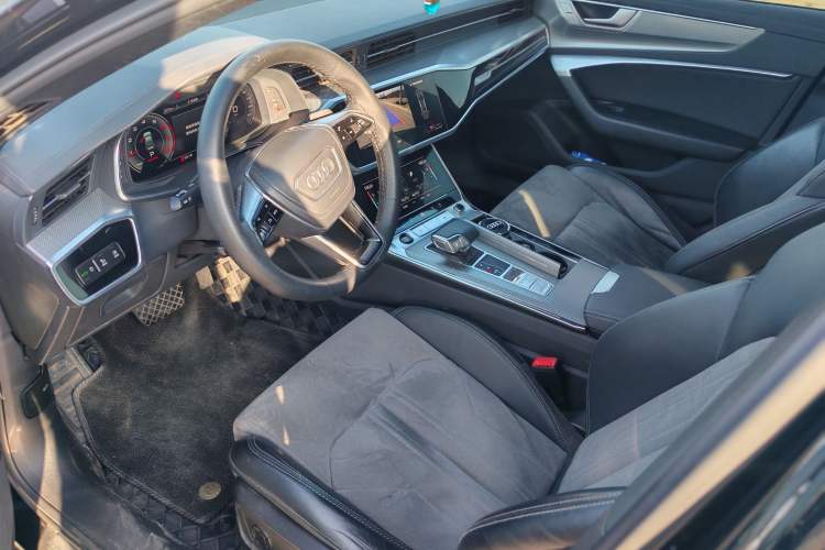 Used Mercedes-Benz A-Class 2025 A 200 L Fashion Model