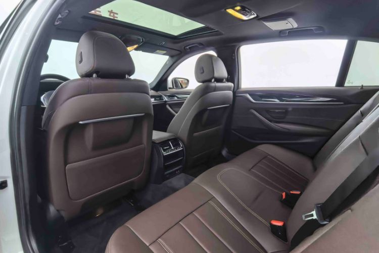 Used BMW 5 Series 2020 525Li M Sport Package Interior 3