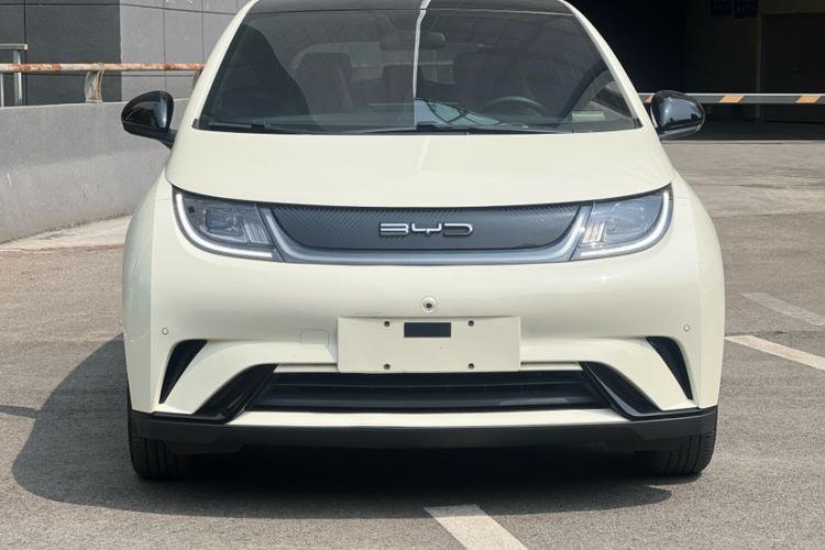 Used BYD Dolphin 2023 420 km Fashion Edition