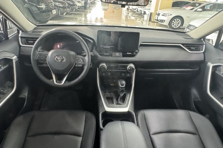 Used Toyota RAV4 2023 2.0L CVT Two-Wheel Drive 20th Anniversary Platinum Edition