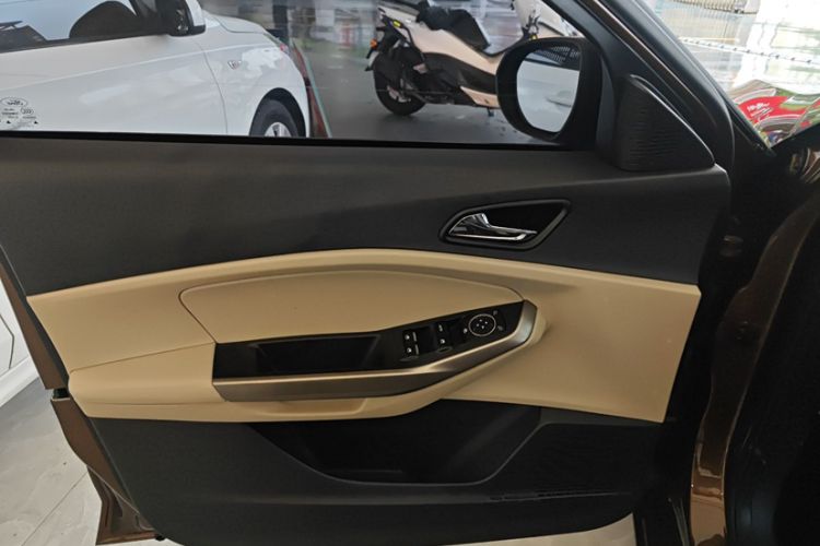 Used Ford Escort 2015 1.5L Automatic Comfort Edition