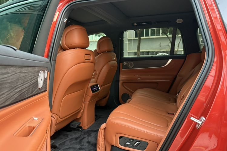 Used Hima AITO M9 2024 Range-Extended Ultra Version 52 kWh 5-Seater Model
