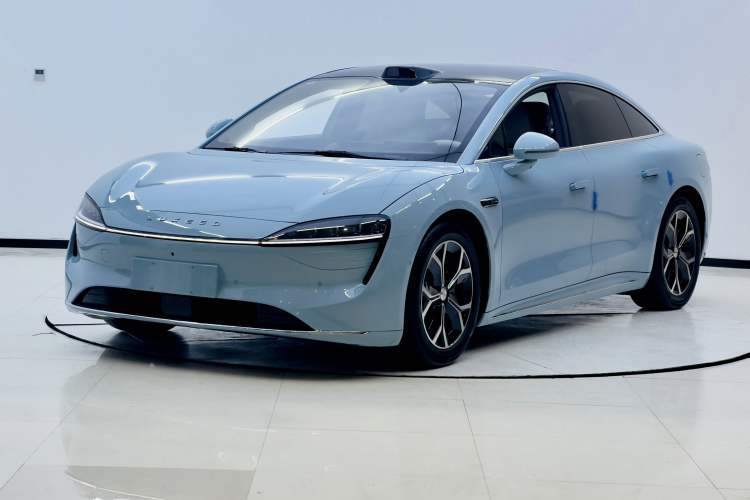 Used Hima Luxeed S7 2025 705 km Max